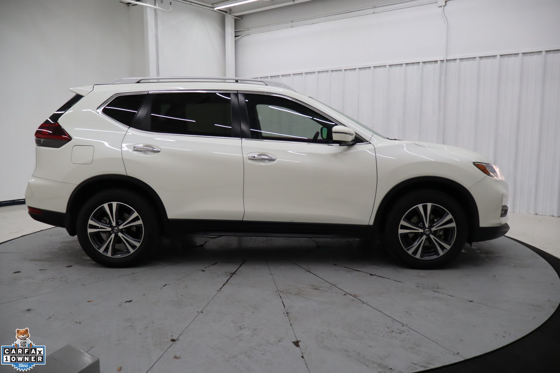 Used 2019 Nissan Rogue SV with VIN 5N1AT2MT0KC791655 for sale in McKinney, TX