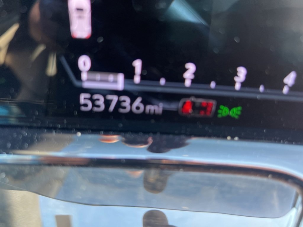 2024 CADILLAC ESCALADE - Image 10