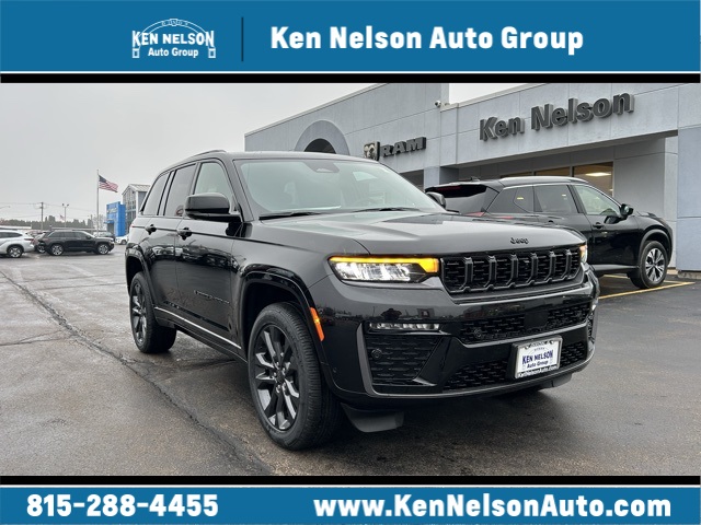 2026 Jeep Grand Cherokee Limited Reserve's photo