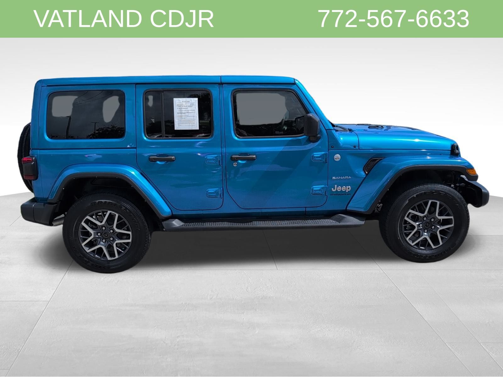 2024 Jeep Wrangler Sahara photo 4