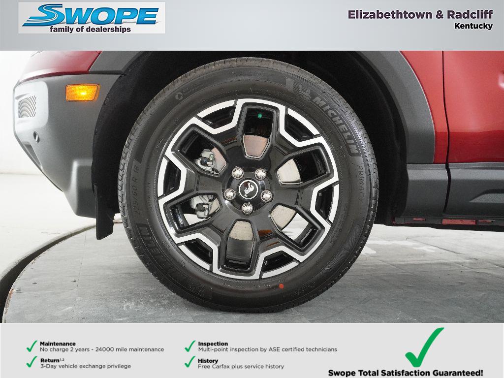 2025 Ford Bronco Sport Outer Banks photo 13
