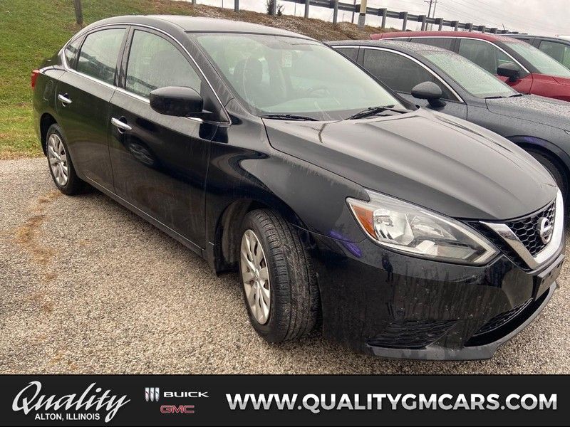 2017 Nissan Sentra SV's photo