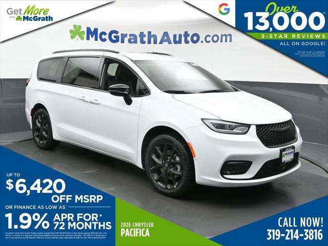 2026 Chrysler Pacifica Select's photo