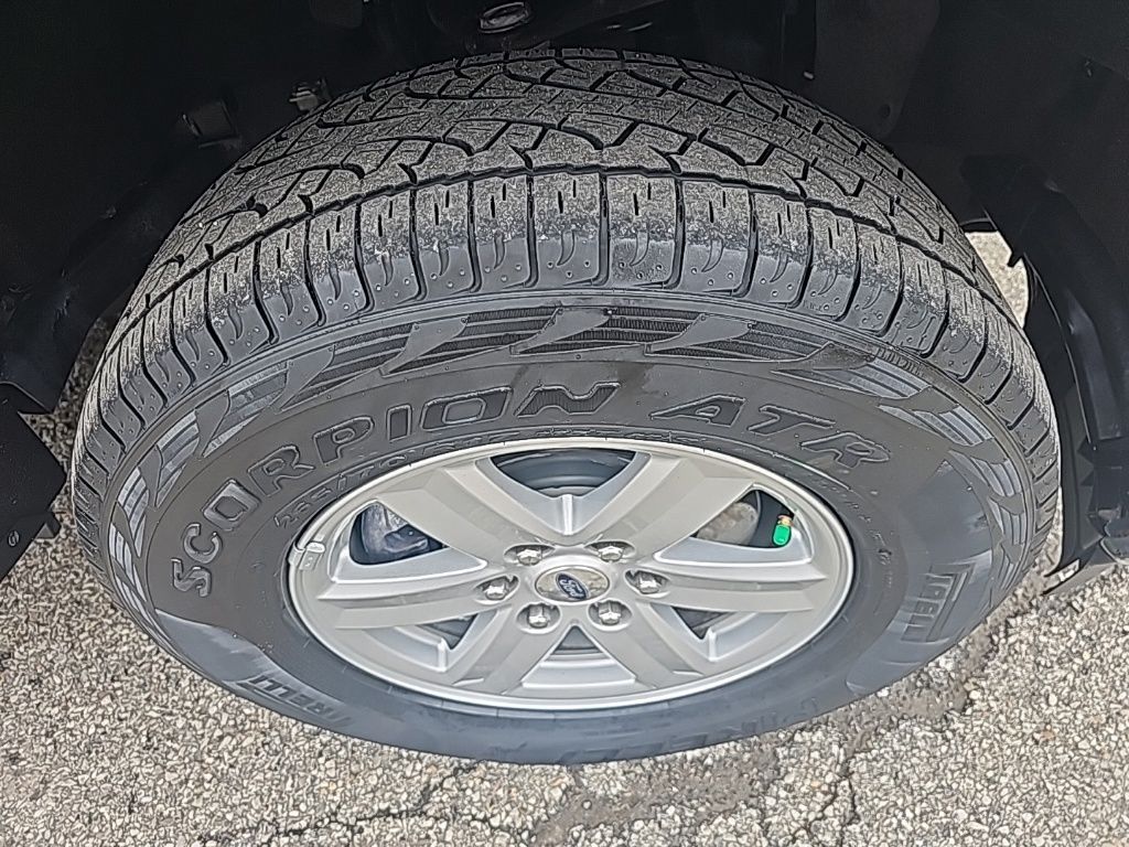 2022 Ford F-150 XLT photo 33