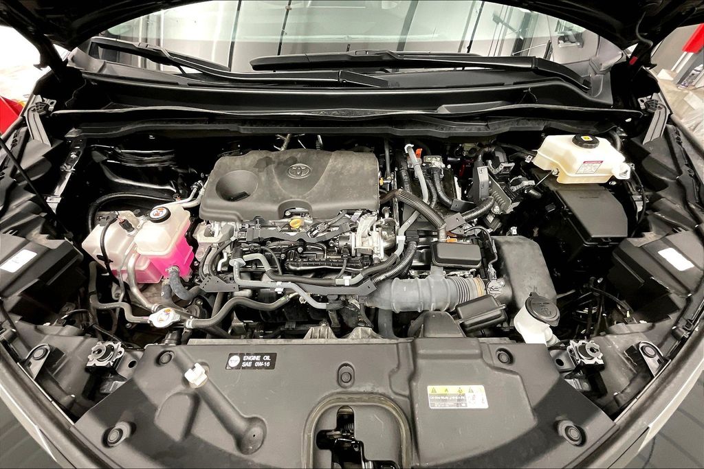 2021 Toyota Sienna XLE photo 11