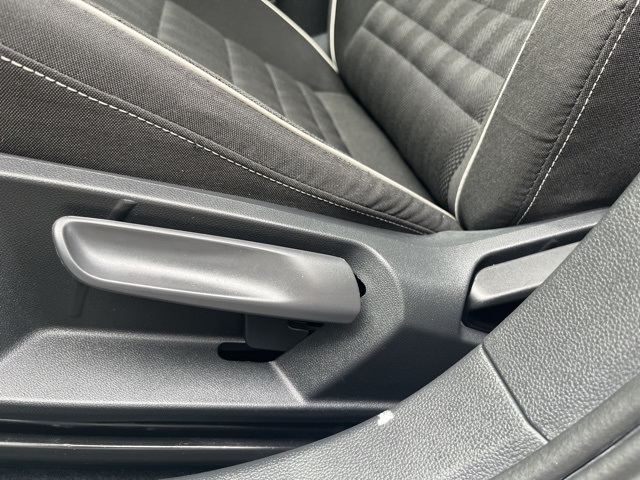 2024 Volkswagen Jetta 1.5T Sport photo 29