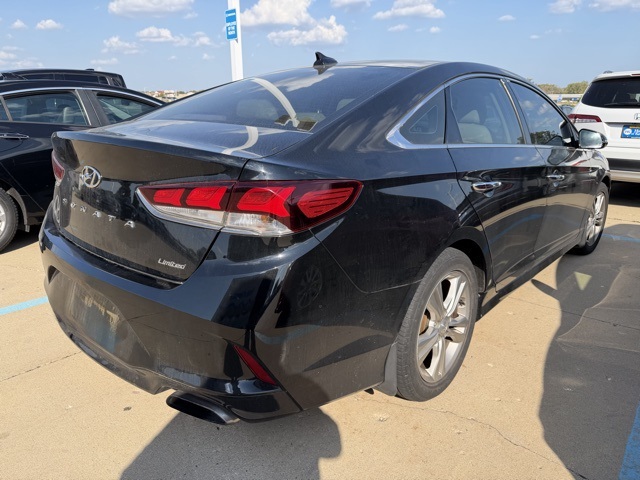 2018 Hyundai Sonata Limited photo 2