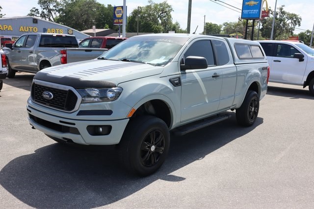 Used 2023 Green Ford XLT image 3