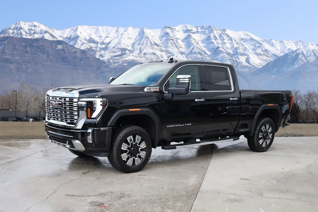 2026 Gmc Sierra 3500 HD Denali photo 2