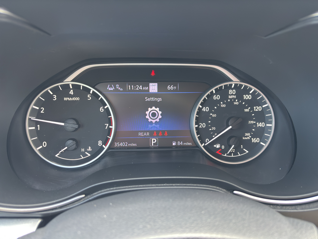 2023 Nissan Maxima SV photo 8