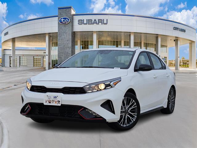 2023 Kia Forte GT-Line's photo