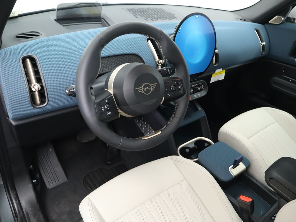 2025 Mini Countryman ALL4 Signature photo 9