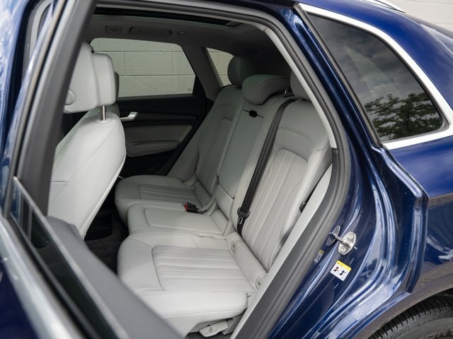 2022 Audi Q5 45 S line Premium photo 15