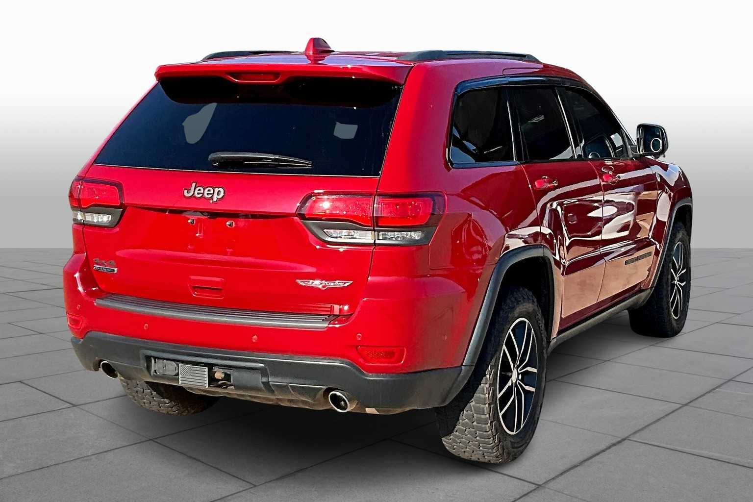 2018 Jeep Grand Cherokee Trailhawk photo 11