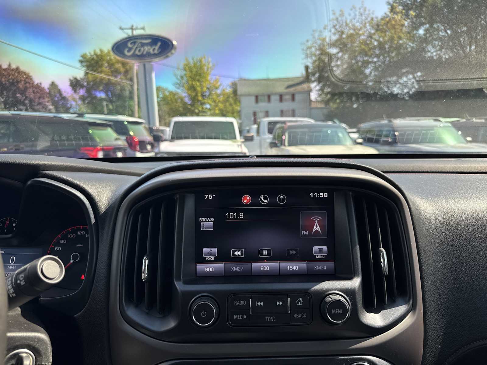 2015 Gmc Canyon SLE photo 24