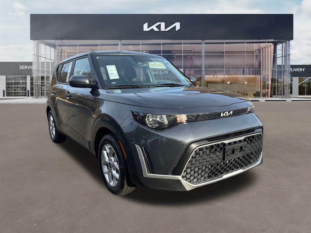 2024 Kia Soul LX