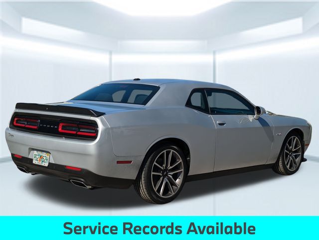 2023 Dodge Challenger R/T photo 4