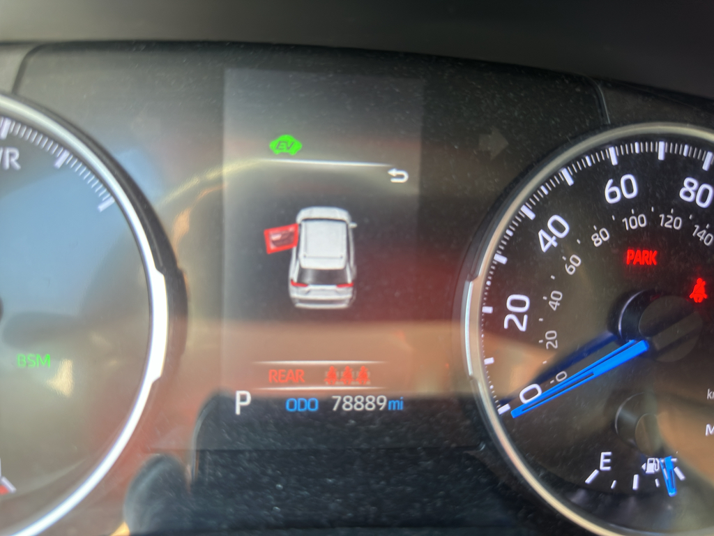 2021 Toyota RAV4 Hybrid XLE photo 10
