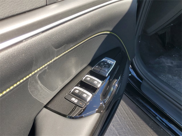 2026 Kia K5 GT photo 5