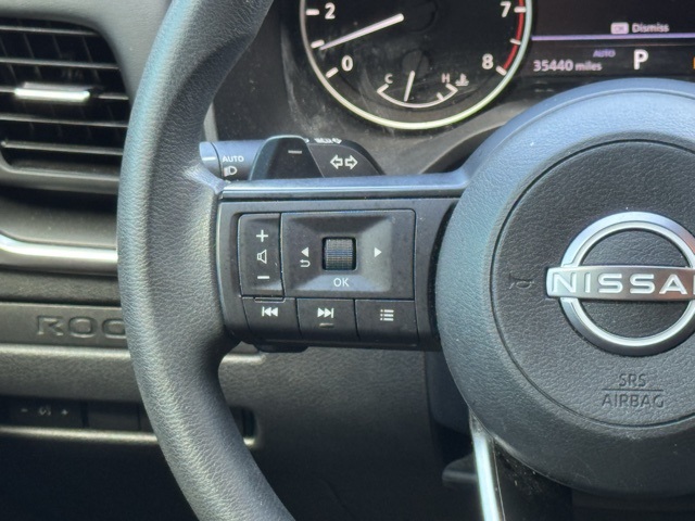 2023 Nissan Rogue S photo 24