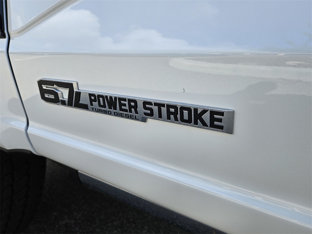 2025 Ford F-250 Platinum photo 39