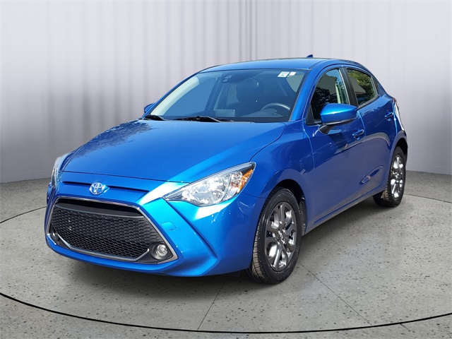 2020 Toyota Yaris LE photo 5