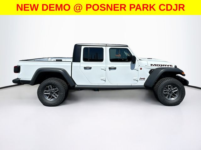 2025 Jeep Gladiator Mojave photo 3