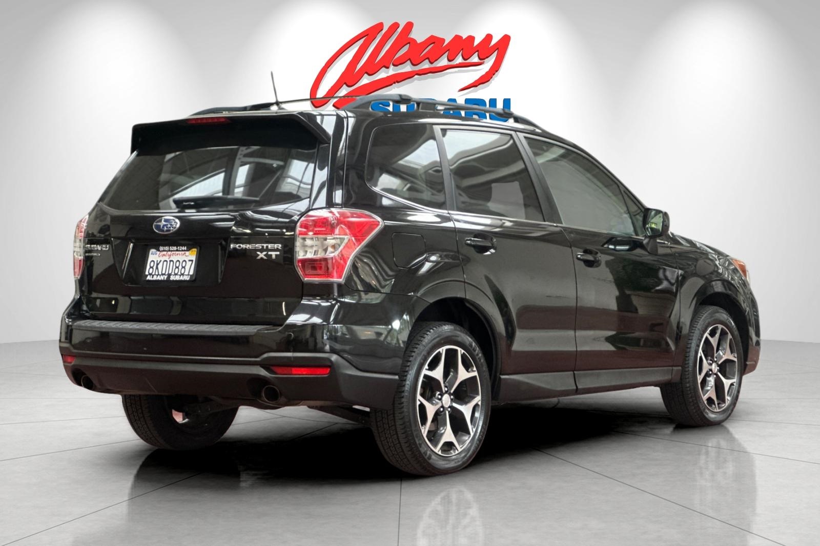 2015 Subaru Forester 2.0XT Premium photo 2