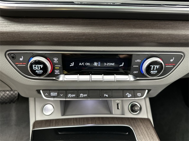 2022 Audi Q5 Sportback 45 S line Premium Plus photo 8