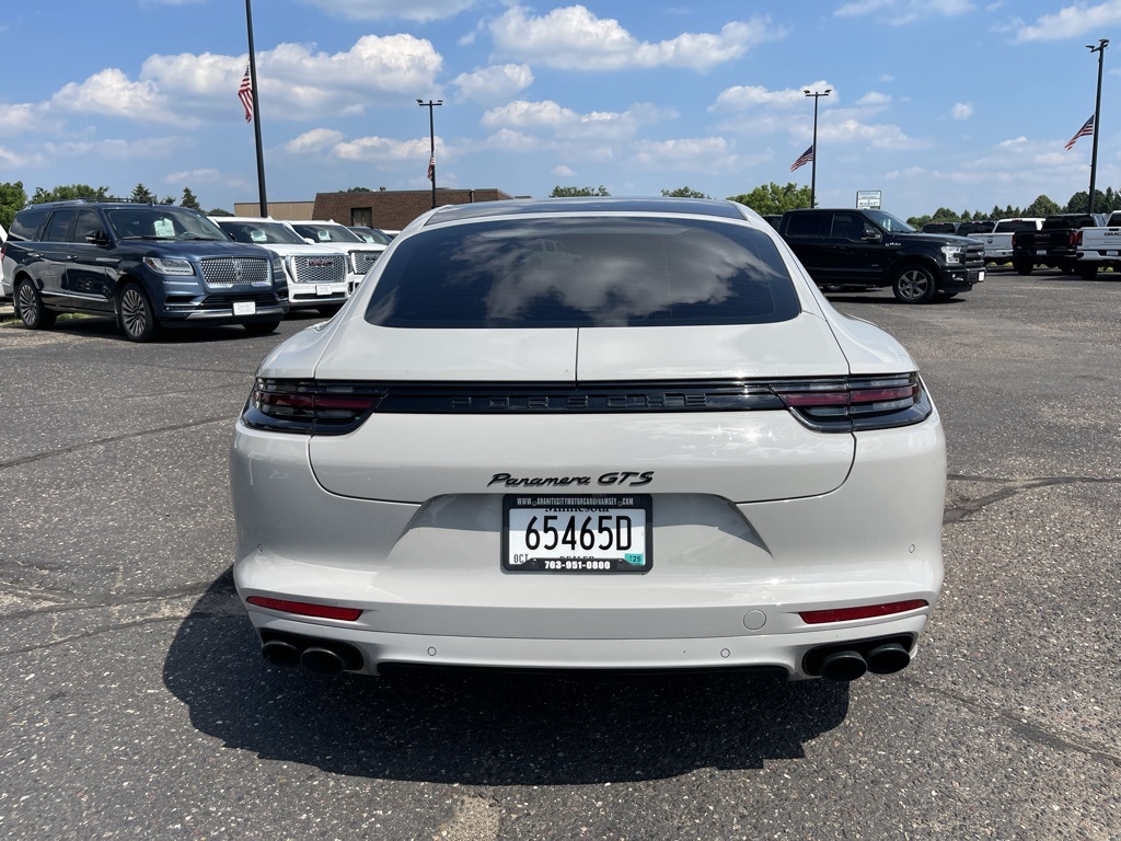 2020 Porsche Panamera GTS photo 6