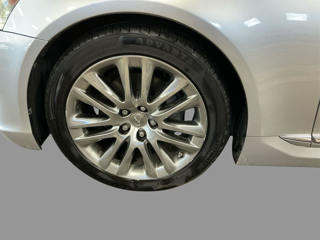 2014 Lexus LS 460 L photo 12