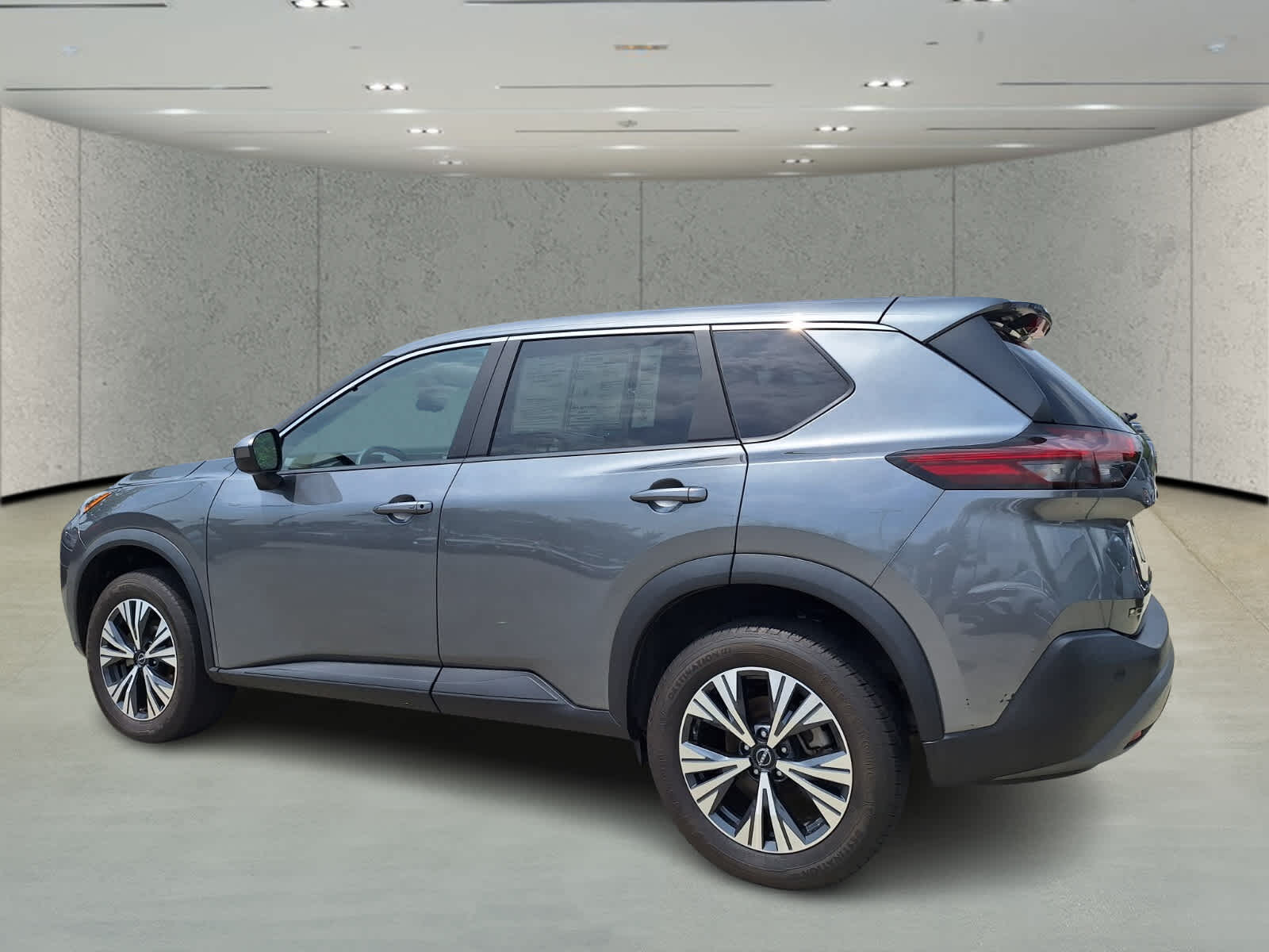 2023 Nissan Rogue SV photo 7