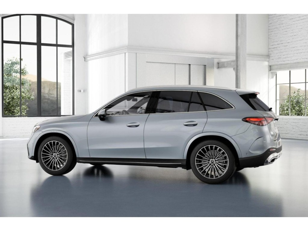2026 Mercedes Benz GLC 300 photo 31