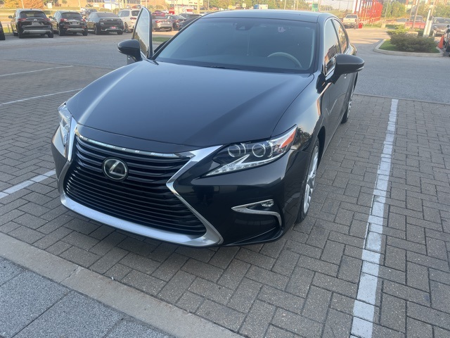 2018 Lexus ES 350 photo 2