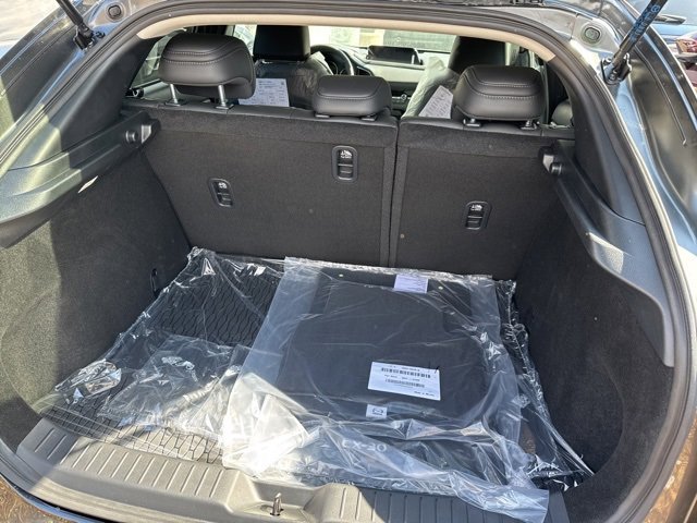 2025 Mazda CX-30 2.5 S Preferred photo 3