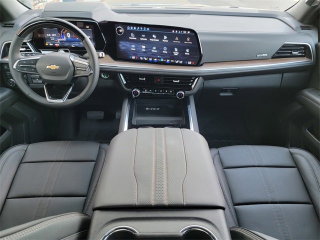 2025 Chevrolet Tahoe High Country photo 17