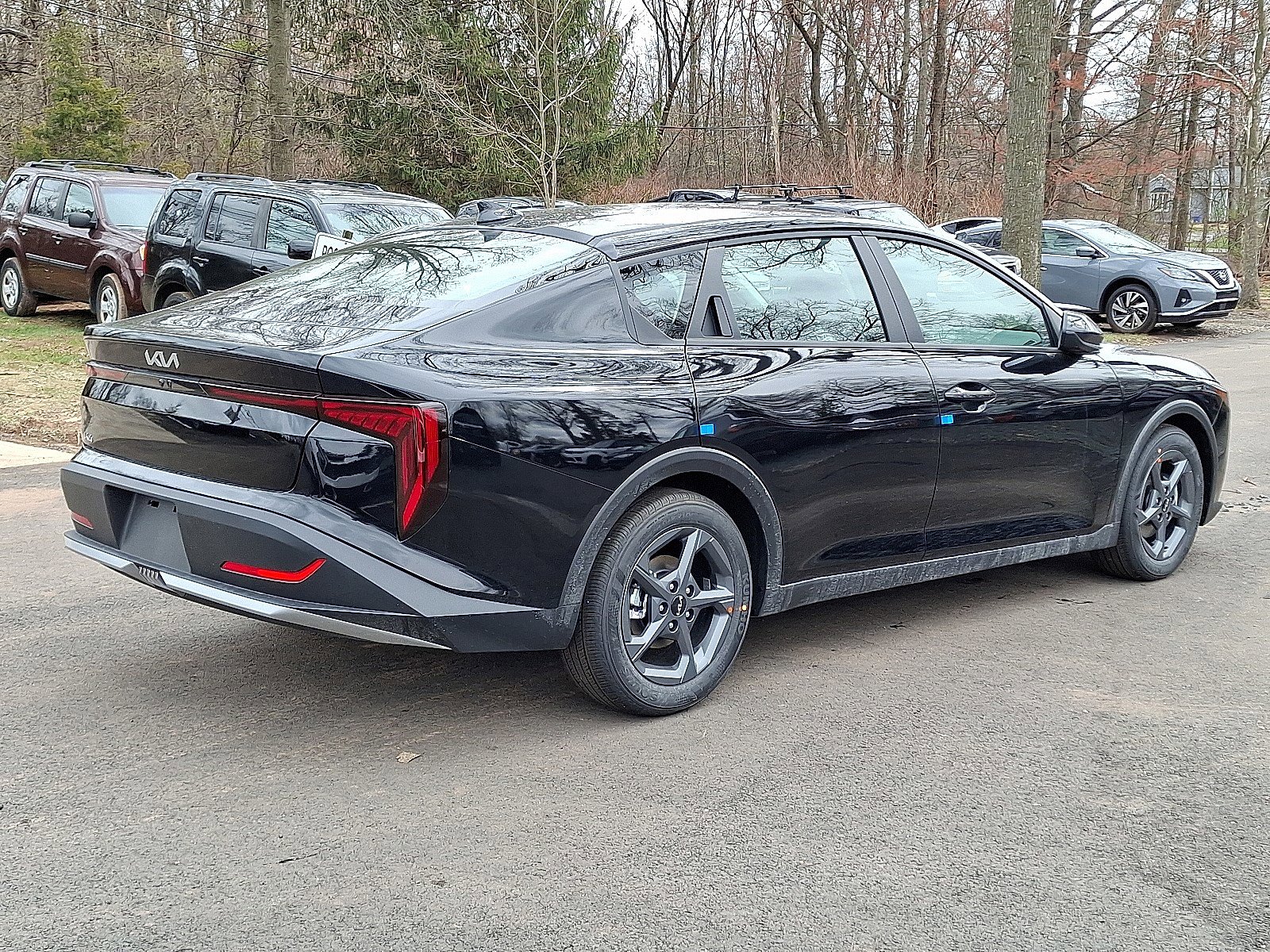 2025 Kia K4 LXS photo 2