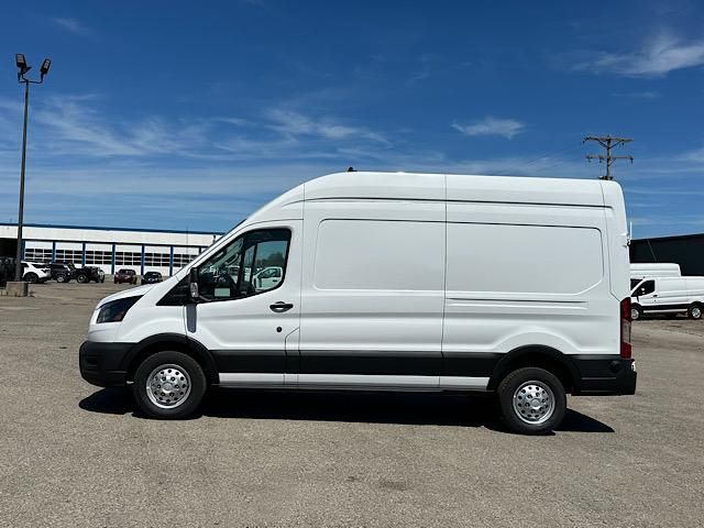 2024 Ford Transit photo 4