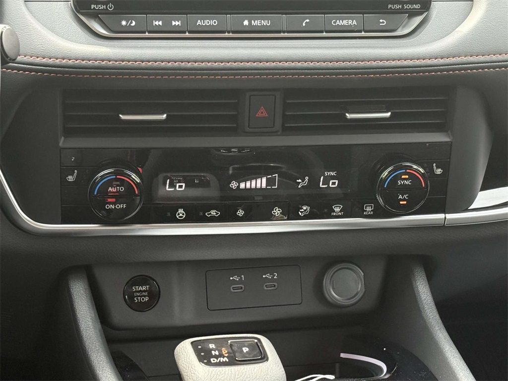 2026 Nissan Rogue SV photo 15