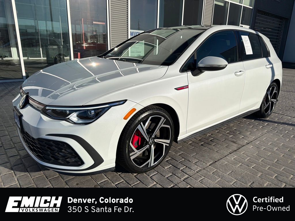 2023 Volkswagen Golf GTI SE's photo