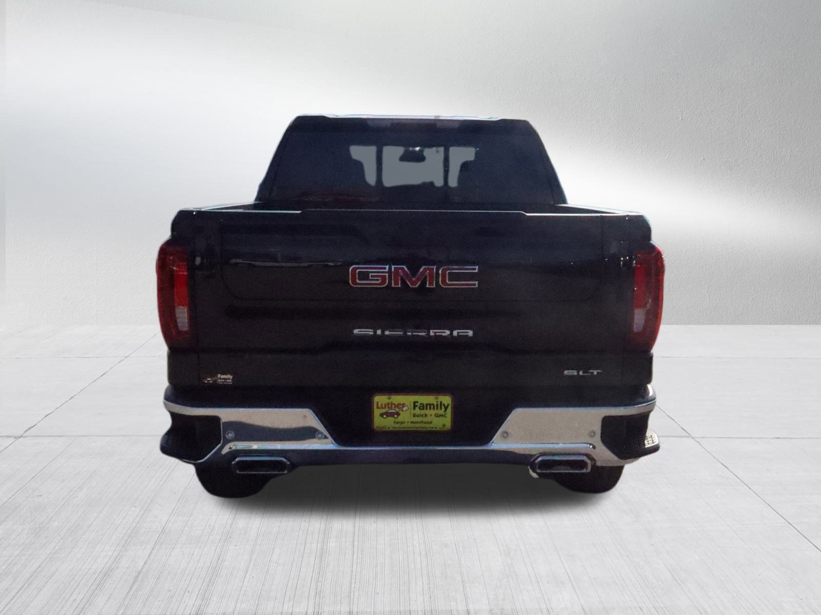 2026 Gmc Sierra SLT photo 6