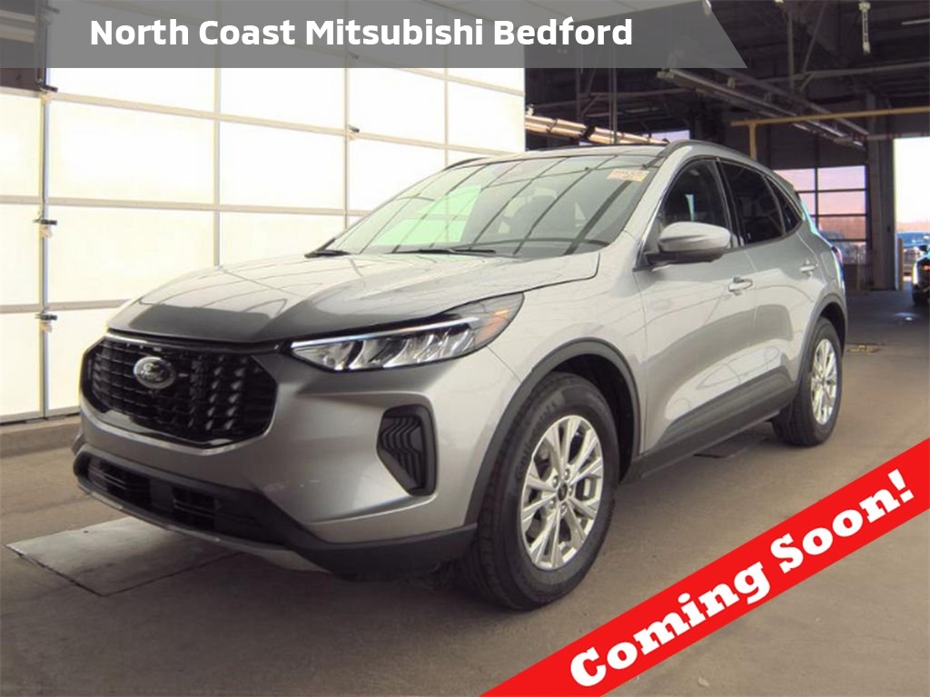 2023 Ford Escape Active's photo