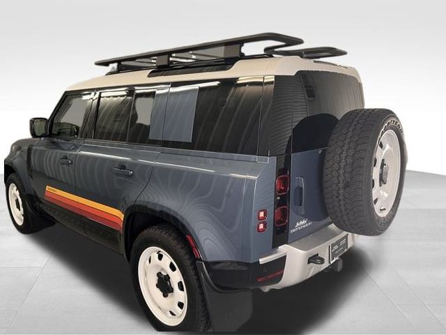 2025 Land Rover Defender 110 S photo 3
