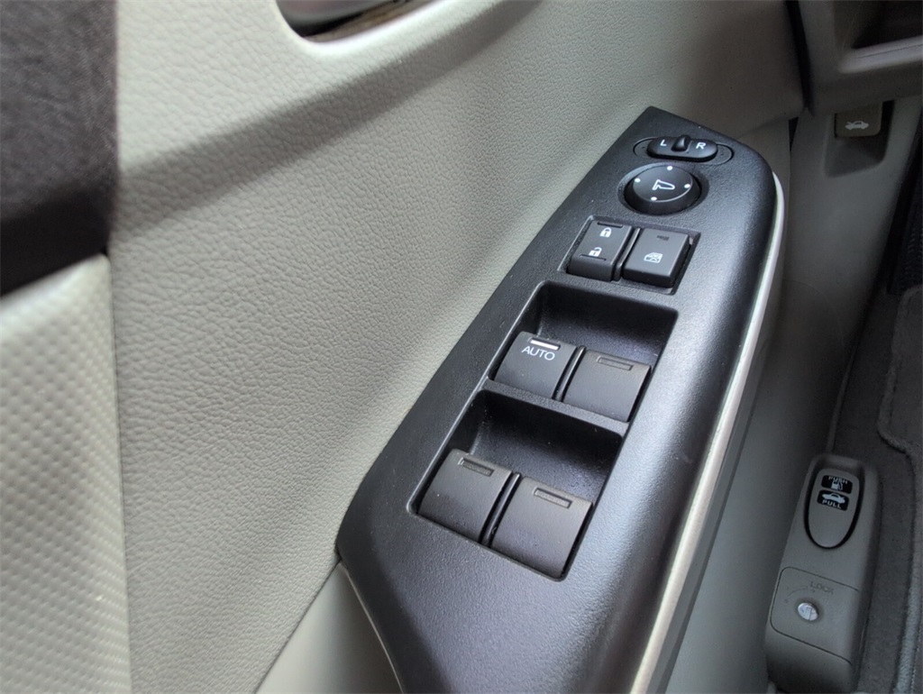 2012 Honda Civic LX photo 27