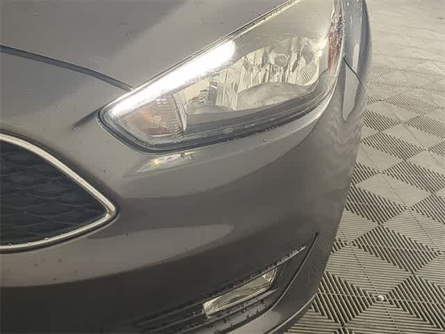 2018 Ford Focus SEL photo 3
