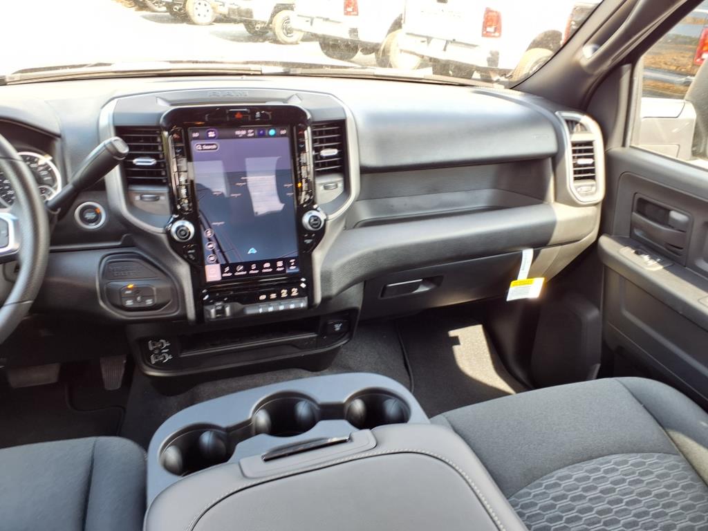 2025 Ram 2500 Tradesman photo 25