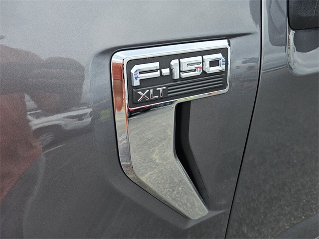 2024 Ford F-150 XLT photo 13