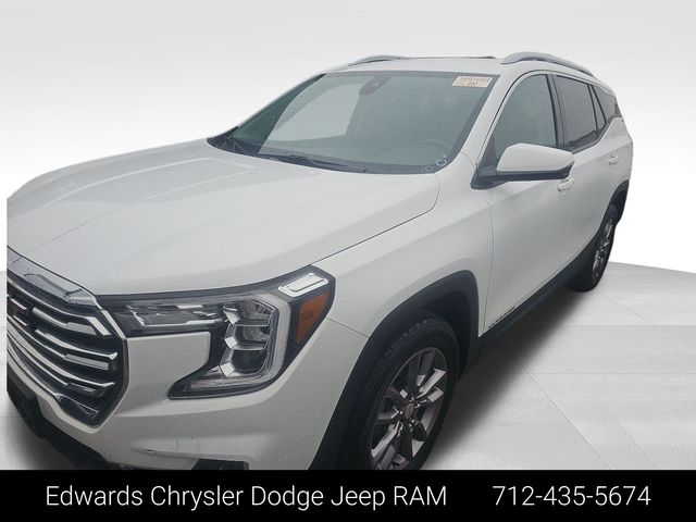 2024 GMC Terrain SLT's photo