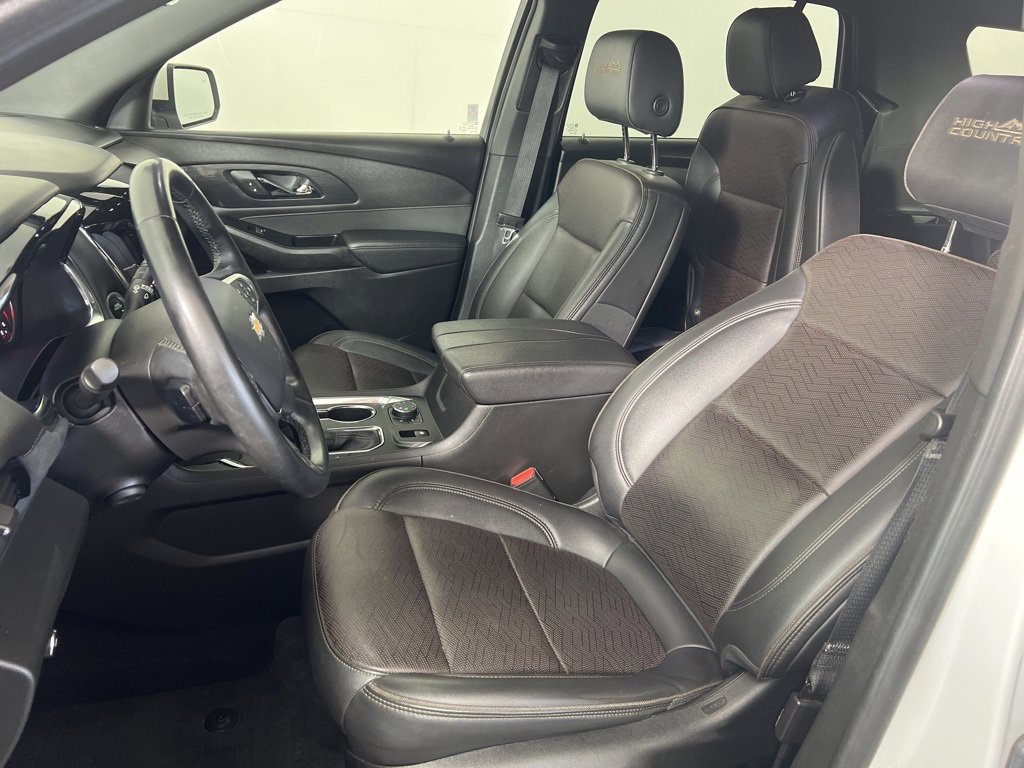 2023 Chevrolet Traverse High Country photo 4
