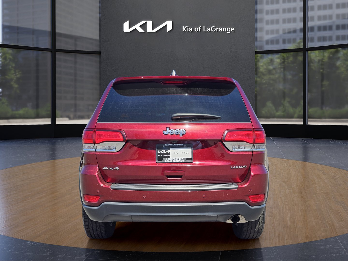 2022 Jeep Grand Cherokee Laredo E photo 7